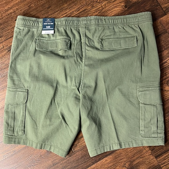 George Big Men Pull On Above the Knee Cargo Size 2XL (44-46) Green Artichoke NWT - Picture 3 of 10